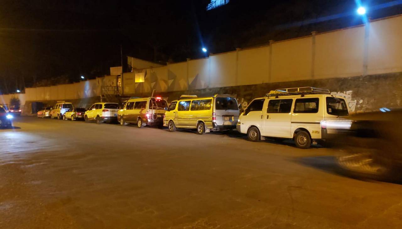 Se normaliza la distribución de carburantes en La Paz y los surtidores están sin filas este lunes