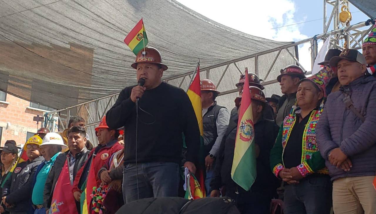 Cabildo de la COB determina iniciar un paro indefinido movilizado desde esta sábado en contra el Gobierno