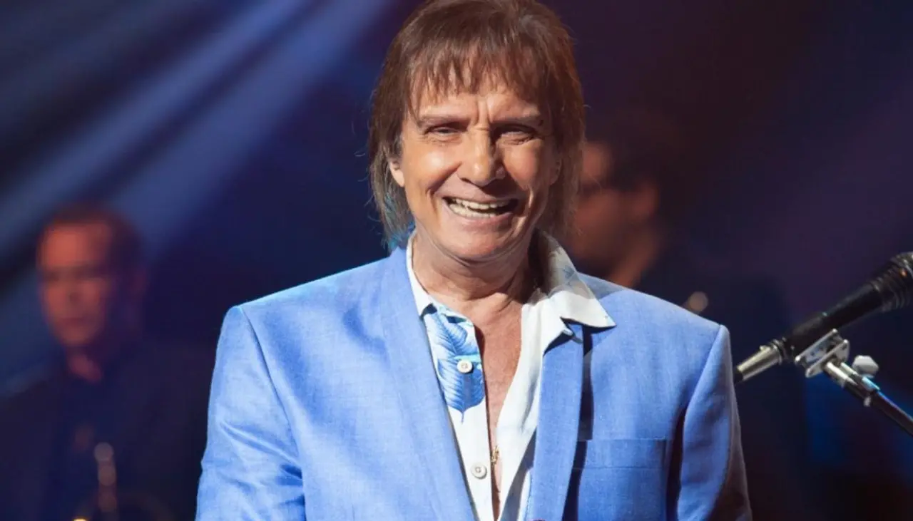 Roberto Carlos celebra 85 años de vida y lo hace resaltando la música romántica