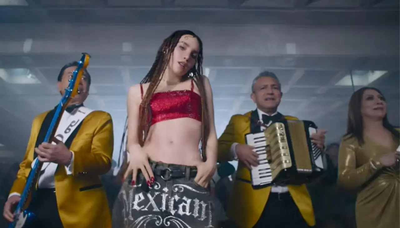 Belinda y Los Ángeles Azules sorprenden con ‘Por Ella’, su nuevo tema al ritmo de cumbia