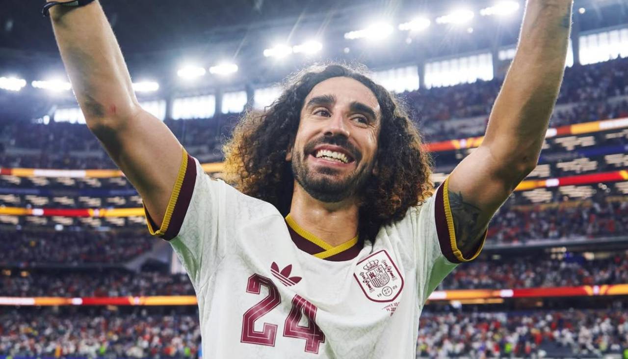“Cucu, Cucurella”: el infaltable cántico que se hizo sentir en los festejos de España