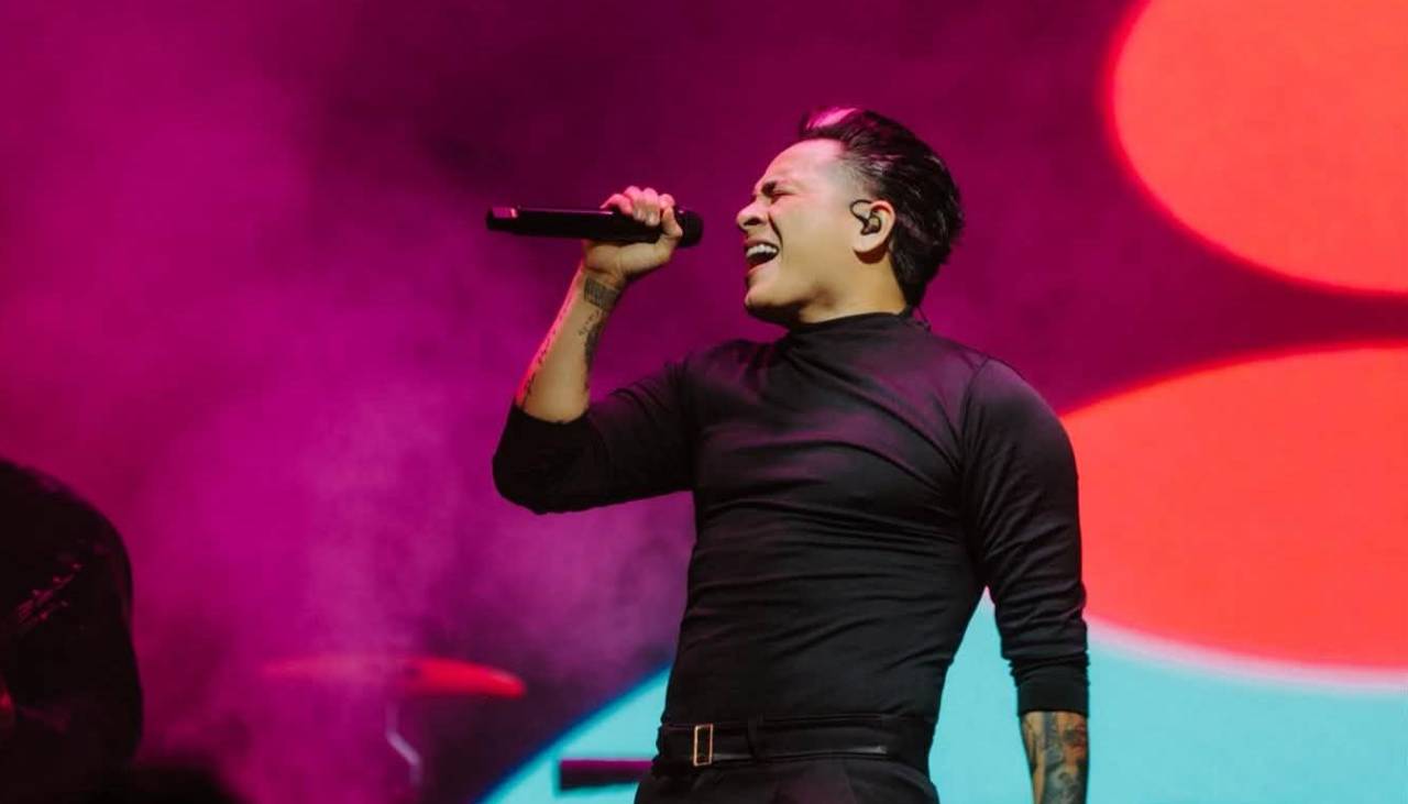 Luis Vega apunta a los Grammy y pide a sus fanáticos elegir las canciones para su disco