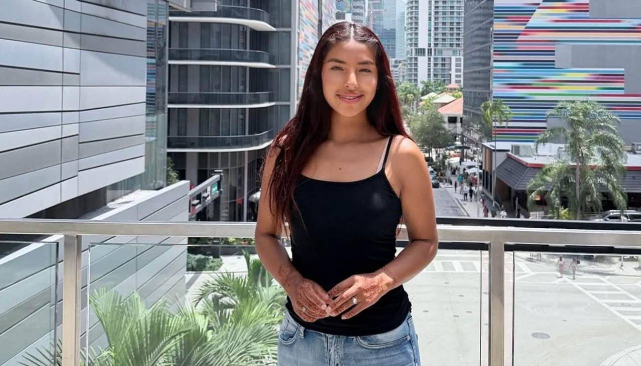 “Ayer en la India, hoy en Miami ”: Albertina Sacaca sorprende en las RRSS