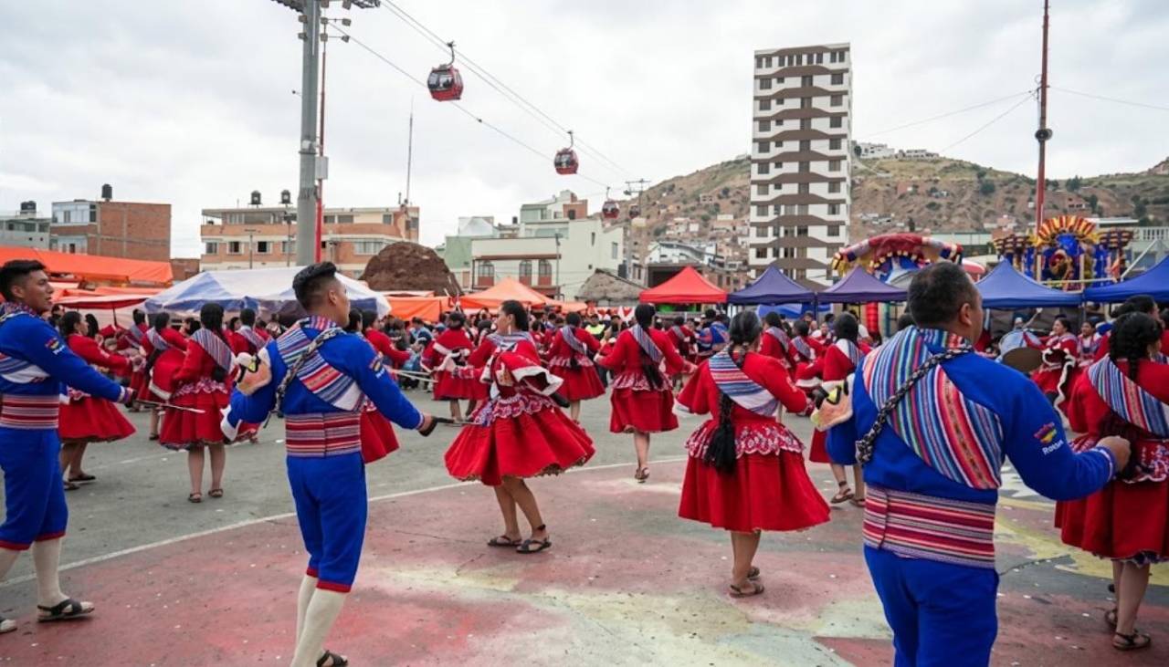 “Nos están plagiando”: Historiador cuestiona a representación de Perú por la imitación de una danza boliviana
