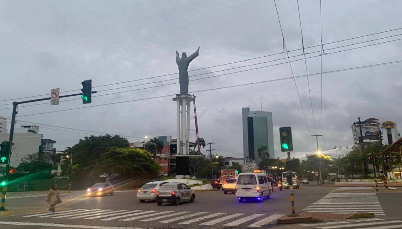 ¡Atención Santa Cruz! Senamhi activa alerta naranja por fuertes vientos de hasta 90 km/h
