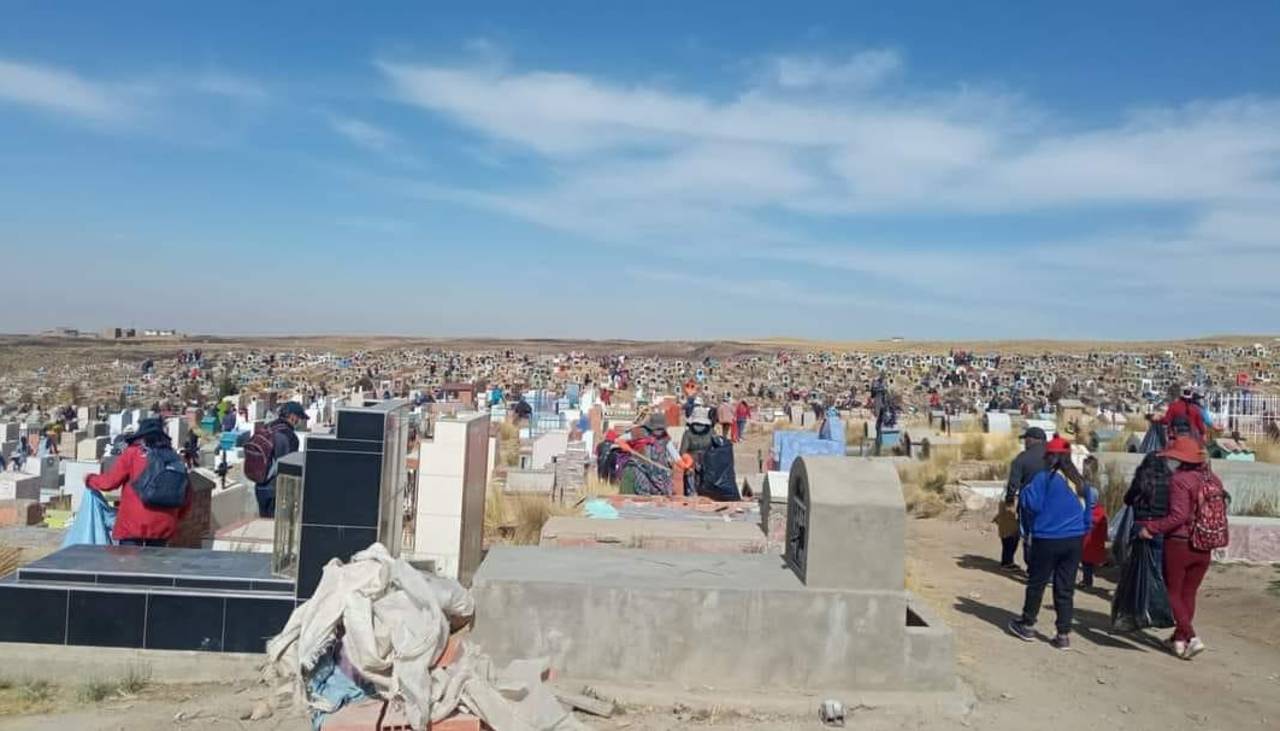 Hombre desenterró a su madre del cementerio tras una pelea con su hermano, según Alcaldía de El Alto