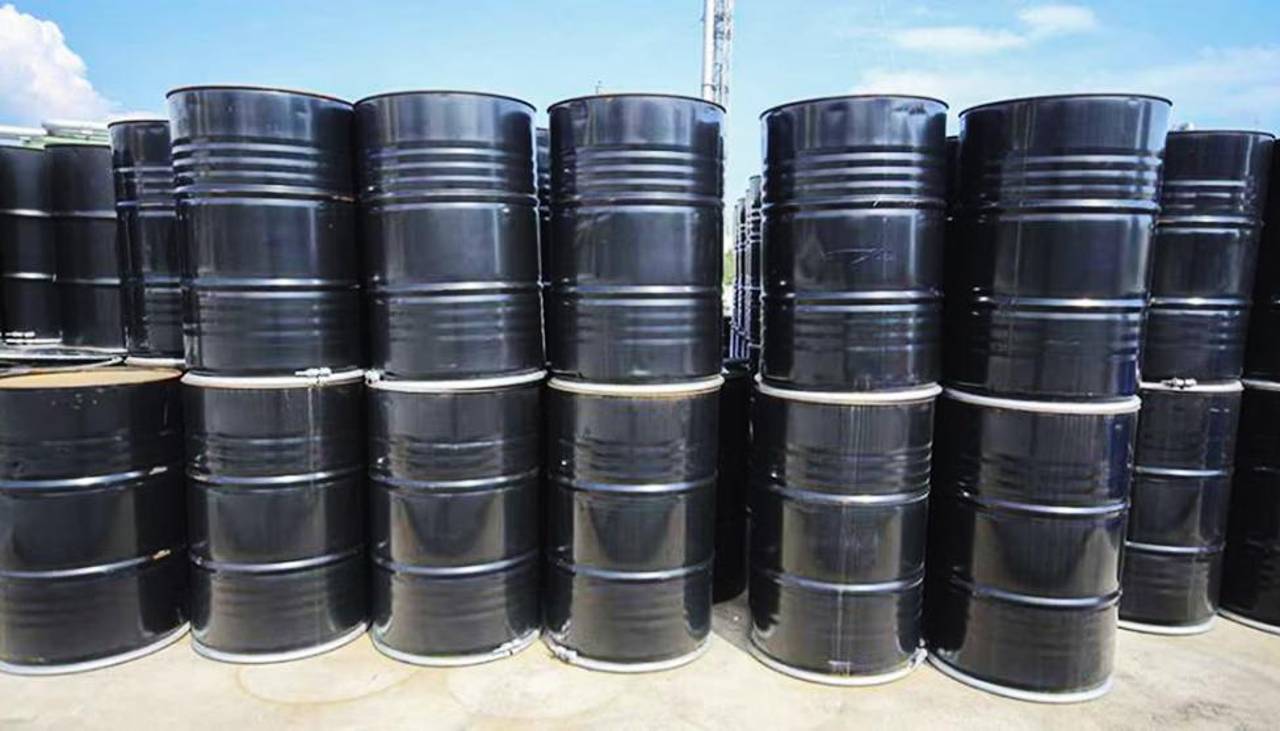 El precio del petróleo supera los $us 100 por barril por los ataques de EEUU e Israel contra Irán