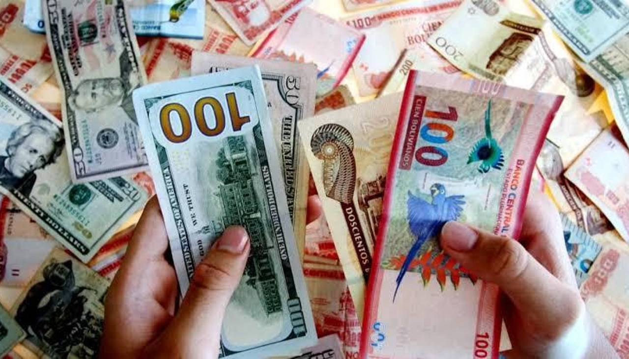 Tras varios días al alza, el dólar oficial registra una leve baja para este viernes 25 de septiembre 