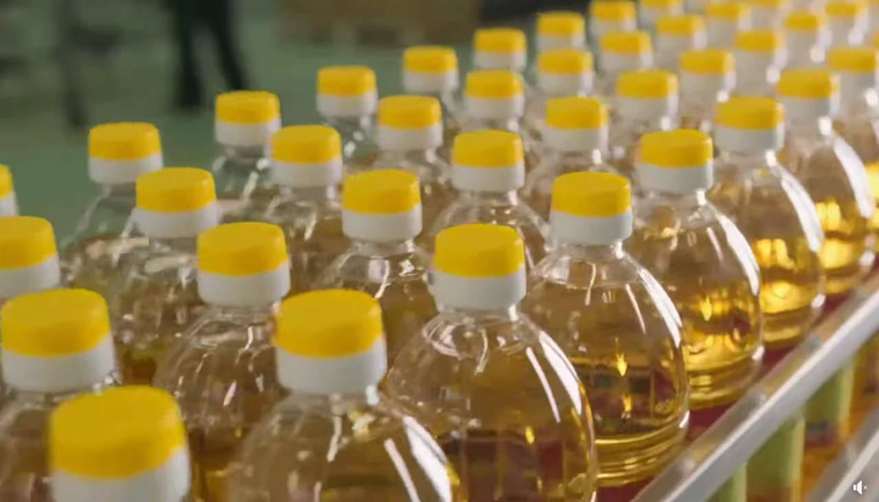 Gobierno reporta que el precio del aceite refinado está fijado en Bs 18,50 el litro