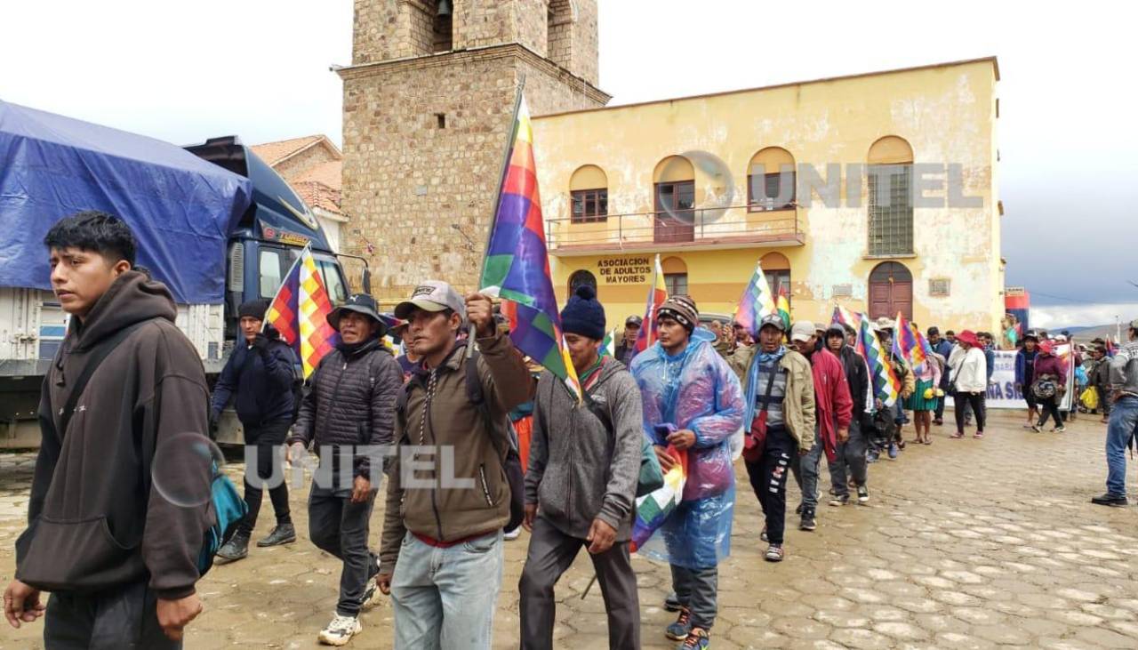 La marcha evista llega a Calamarca y este domingo arribará a puertas de El Alto