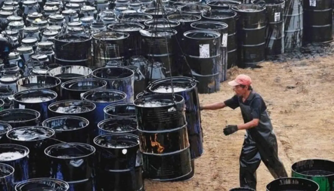 El petróleo se dispara y los mercados bursátiles caen tras ofensivas entre Israel e Irán