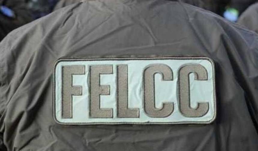 Sorprenden a un sujeto robando equipos de una avioneta incautada en Chimoré