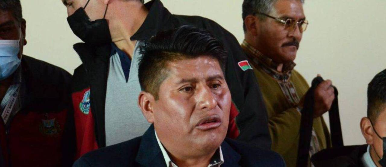 Envían a la cárcel a Justino Apaza, dirigente vecinal acusado de impulsar los bloqueos