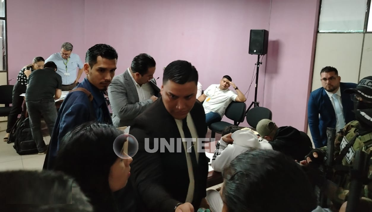 Caso maletas: Dictan cuatro meses de detención preventiva para el representante legal y un socio del juez Zeballos 