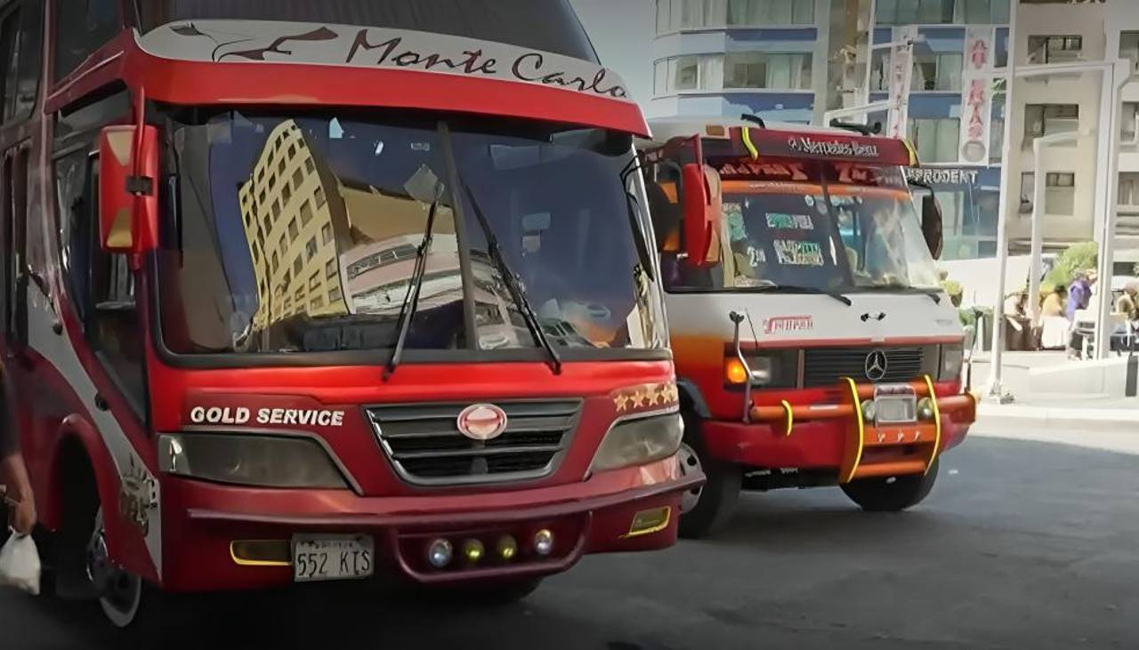 Transportistas de la ruta La Paz–El Alto denuncian que solo trabajan tres días por semana debido a la falta de diésel