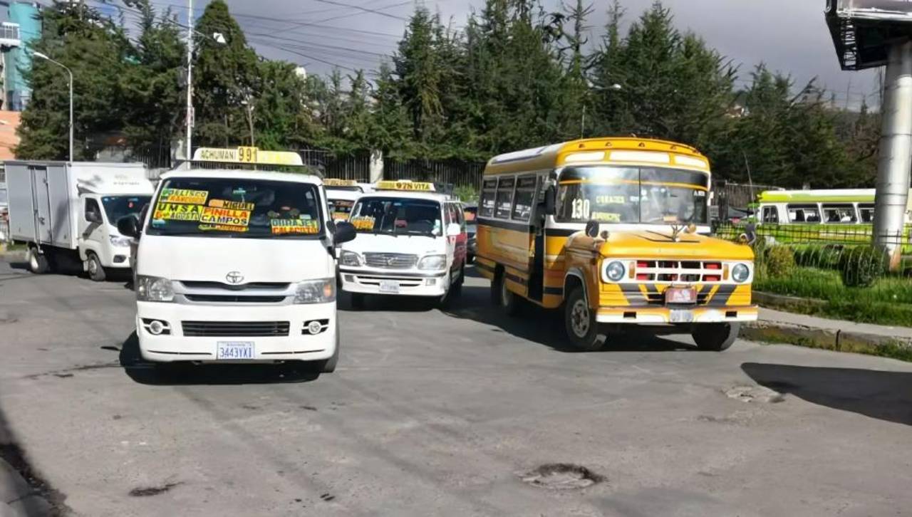 Sindicato Litoral de La Paz anuncia marcha este martes por la calidad de la gasolina y otras demandas 