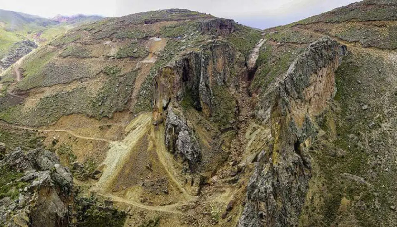En menos de una hora y usando gas, un grupo armado robó una carga de plata en Potosí