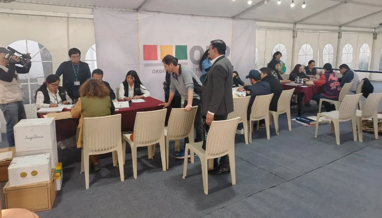 TSE amplía hasta el 26 de diciembre el plazo para la inscripción de candidaturas a las elecciones subnacionales