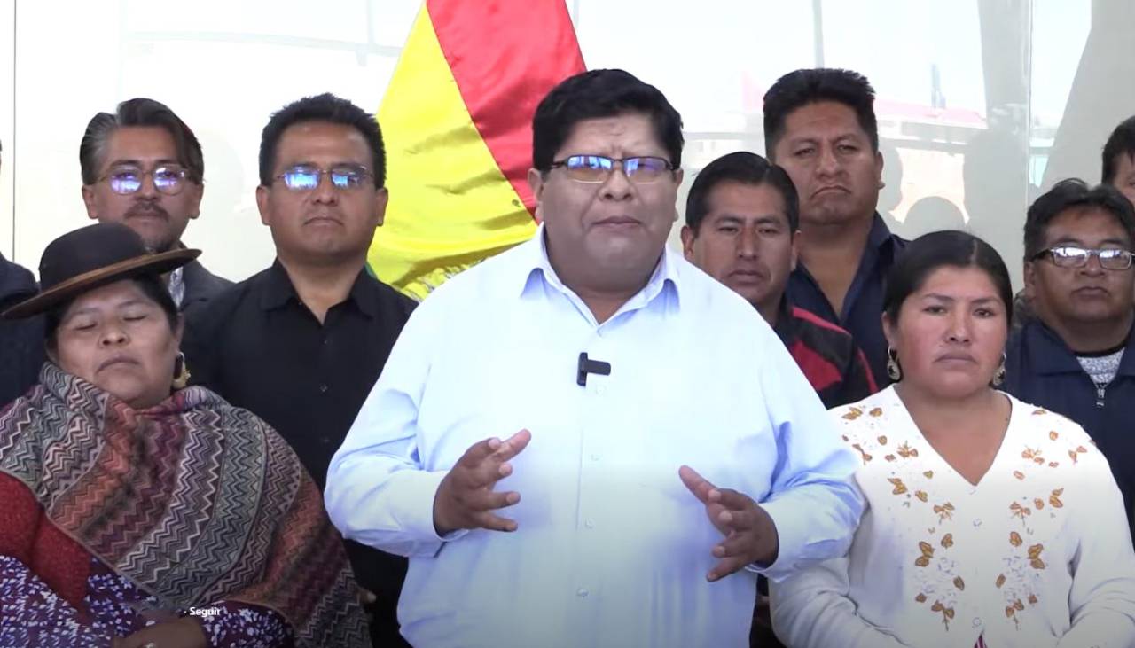 Alcalde de El Alto exige al Gobierno una solución a los “conflictos” que tienen inmovilizada a esta ciudad