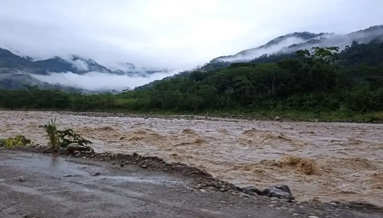 Atención: Dos alertas naranja por lluvias y posible desborde de ríos rigen en Cochabamba