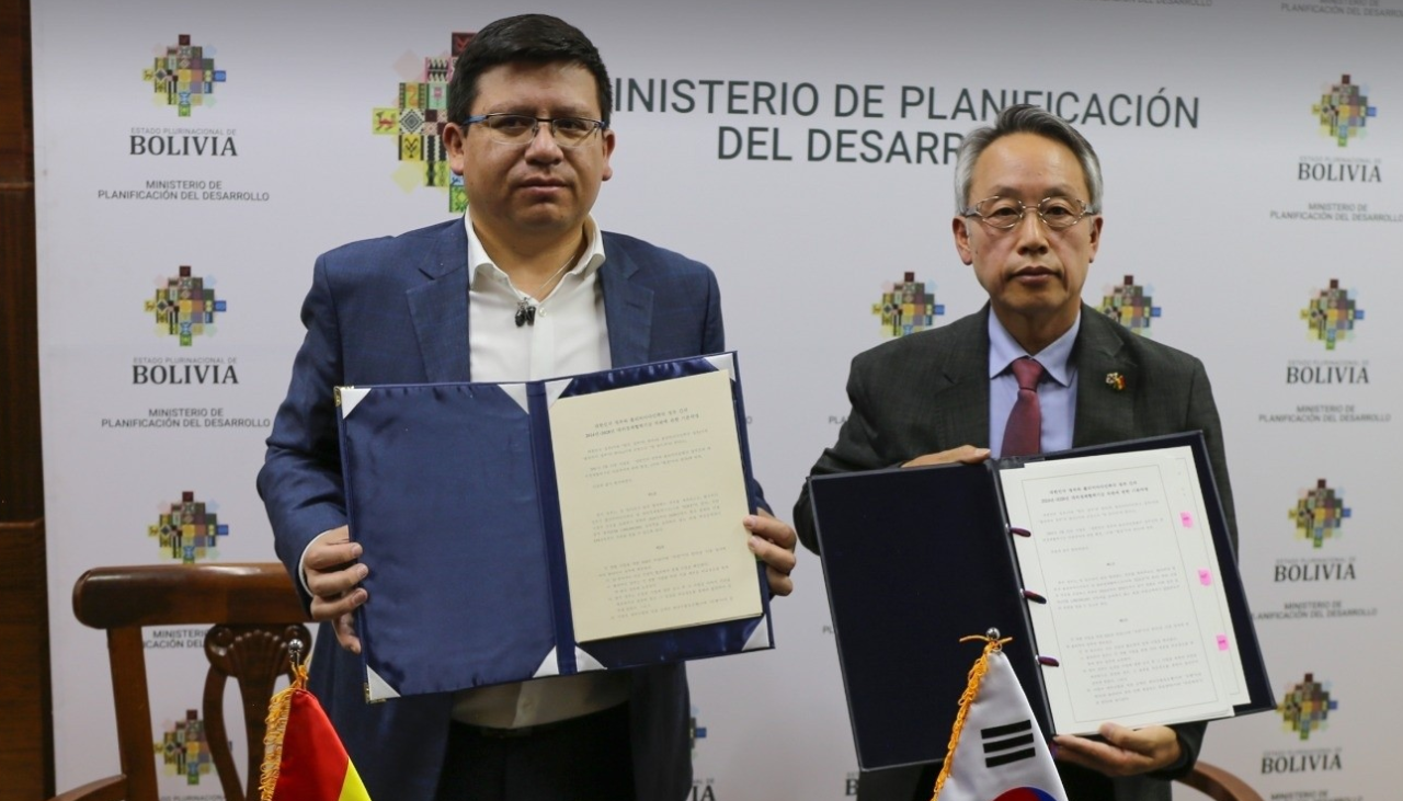 Bolivia firmó acuerdo con Corea para acceder a créditos por $us 1.000 millones, según el Gobierno