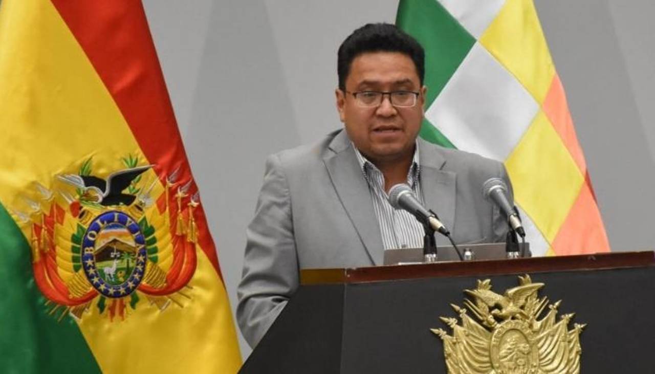 Divulgan audio atribuido al exministro de Justicia, César Siles, en el que menciona direccionamiento de un fallo