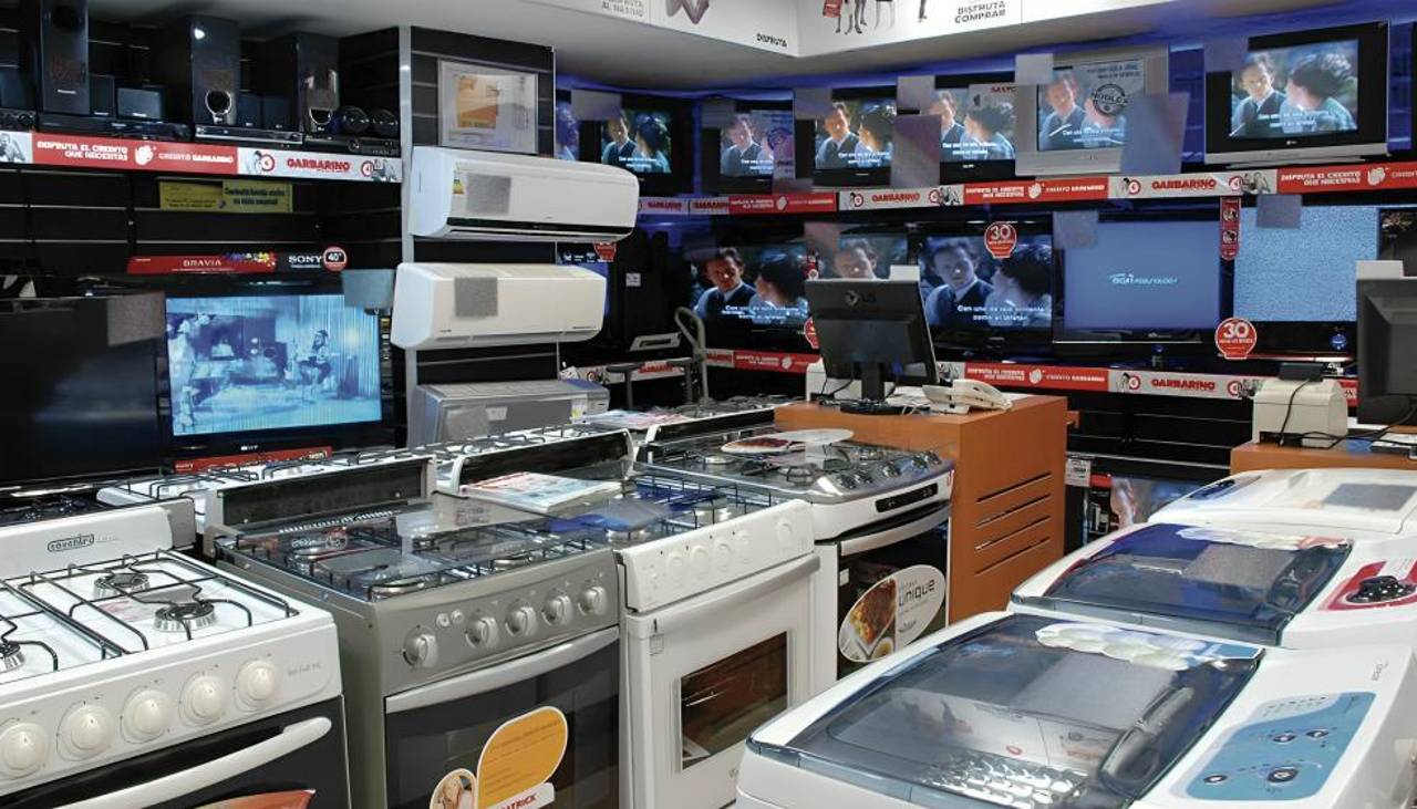 Comerciantes prevén alza en los precios de electrodomésticos por el tipo de cambio flexible