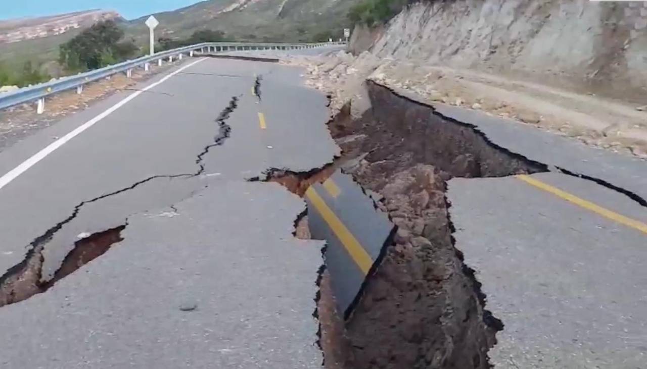 Habilitan un paso provisional hacia Torotoro, mientras la vía principal aún presenta dificultades