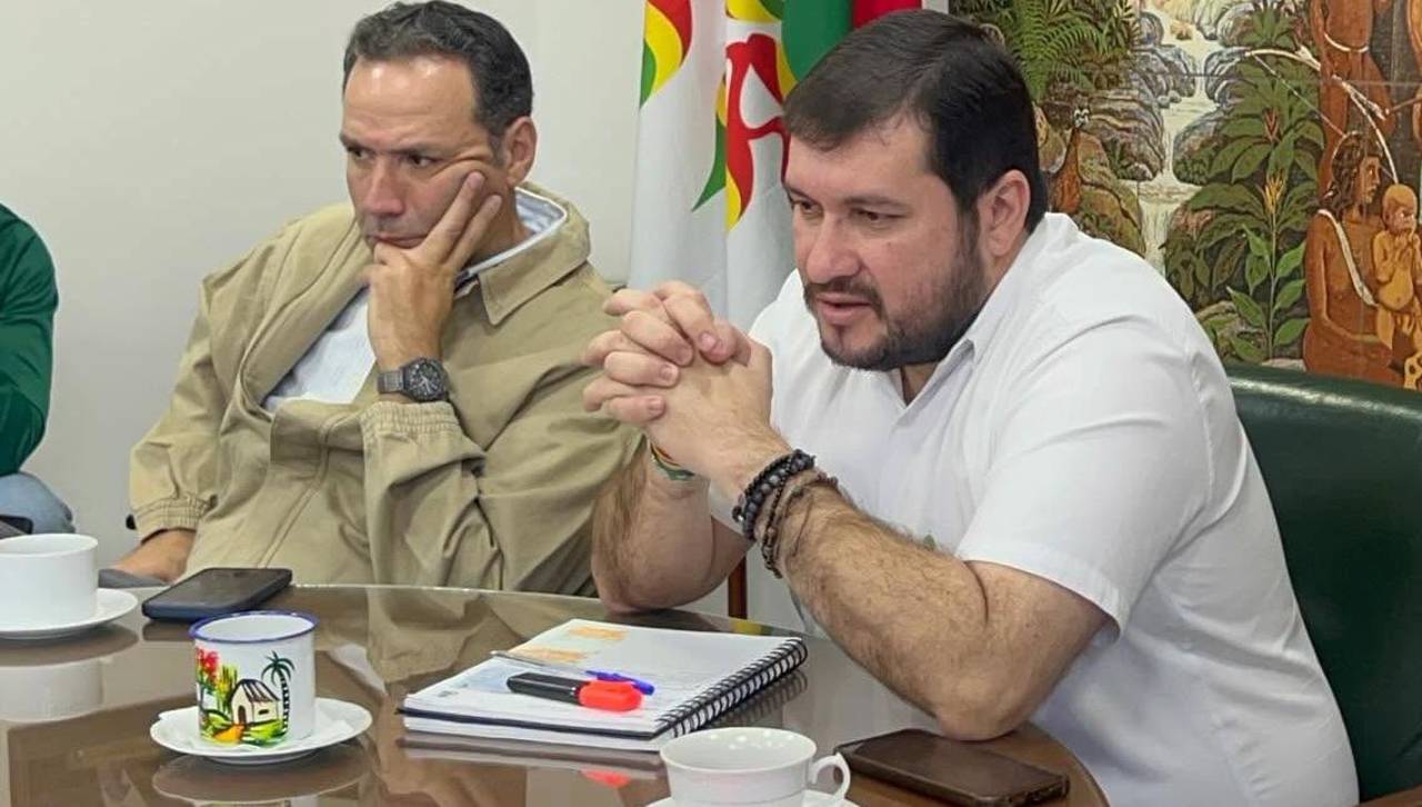 Cívicos: Una visa restringida no es una condena judicial, pero exige respuestas de los involucrados