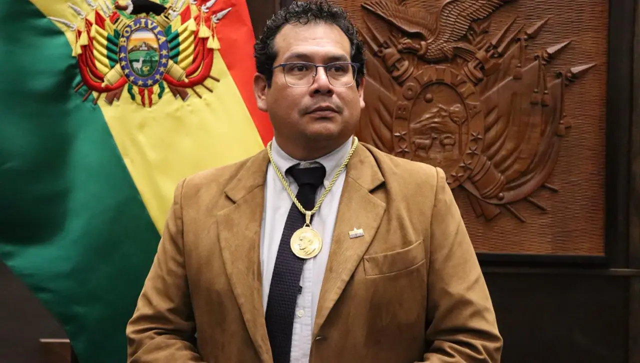 Presidente de Diputados anuncia reunión para este viernes con la directiva y resalta apoyo de la oposición