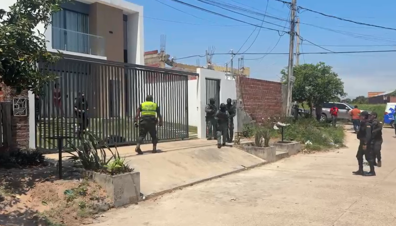 Pistoleros estaban “vestidos como militares, eran brasileños”: el relato de una testigo en el doble asesinato en Santa Cruz