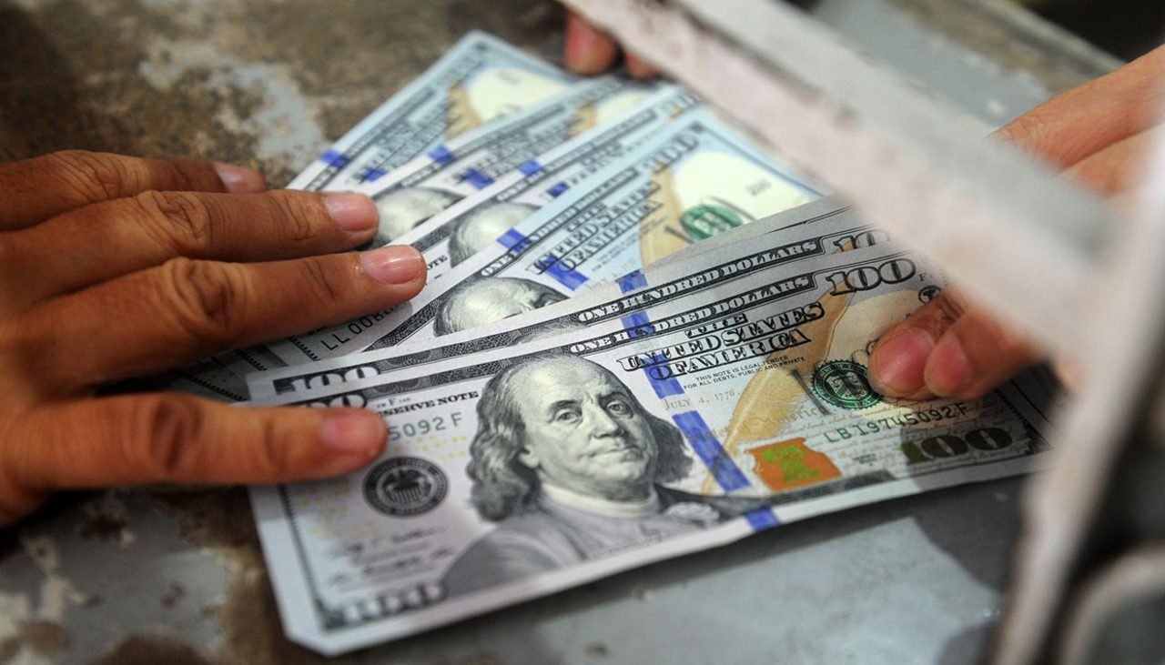 Gobierno habilita la devolución de ahorros de hasta $us 1.000 en efectivo del sistema financiero