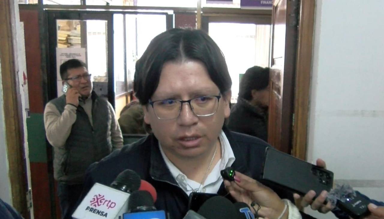 Exministro Cusicanqui declara como testigo en el caso de bonos soberanos