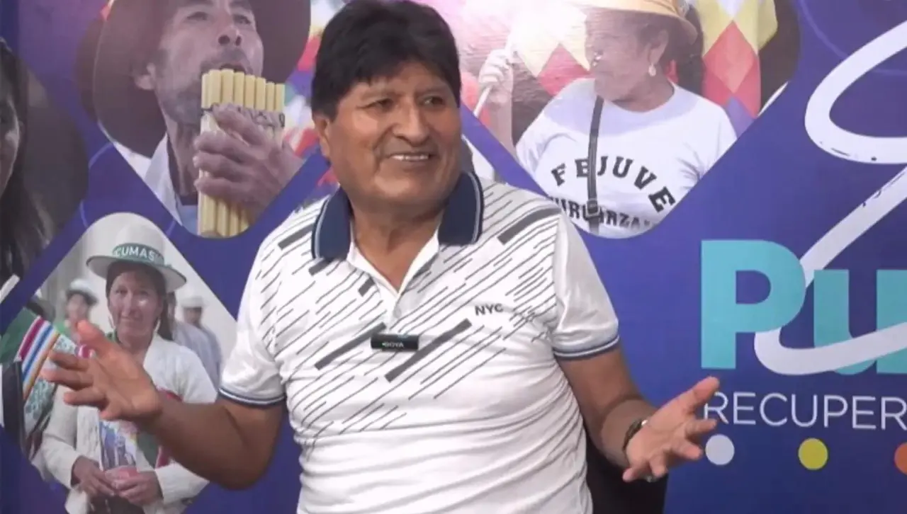Evo Morales dice que le causan risa los intentos de hacerlo “escapar” del trópico