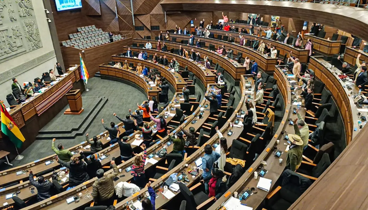 Tras receso legislativo, convocan a sesión de la Asamblea para este miércoles a las 16:00
