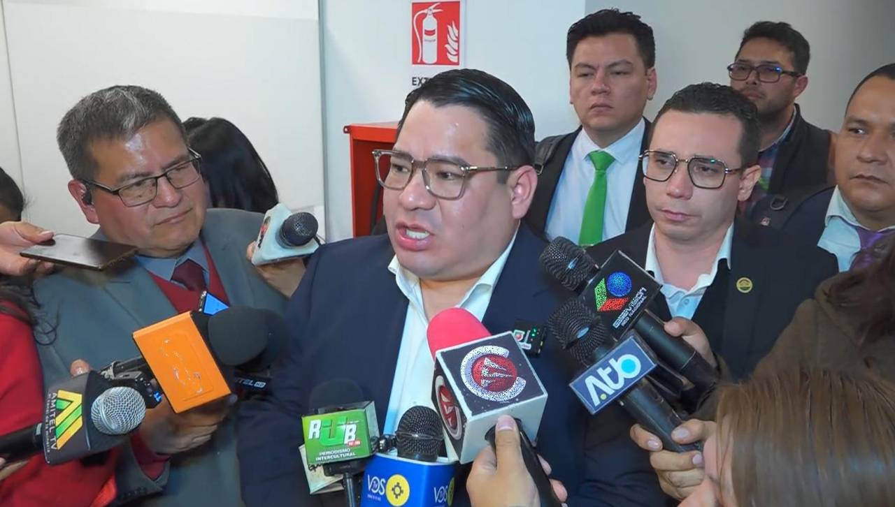 Fiscal general: No existen elementos para acusar al sector maderero por tráfico de drogas