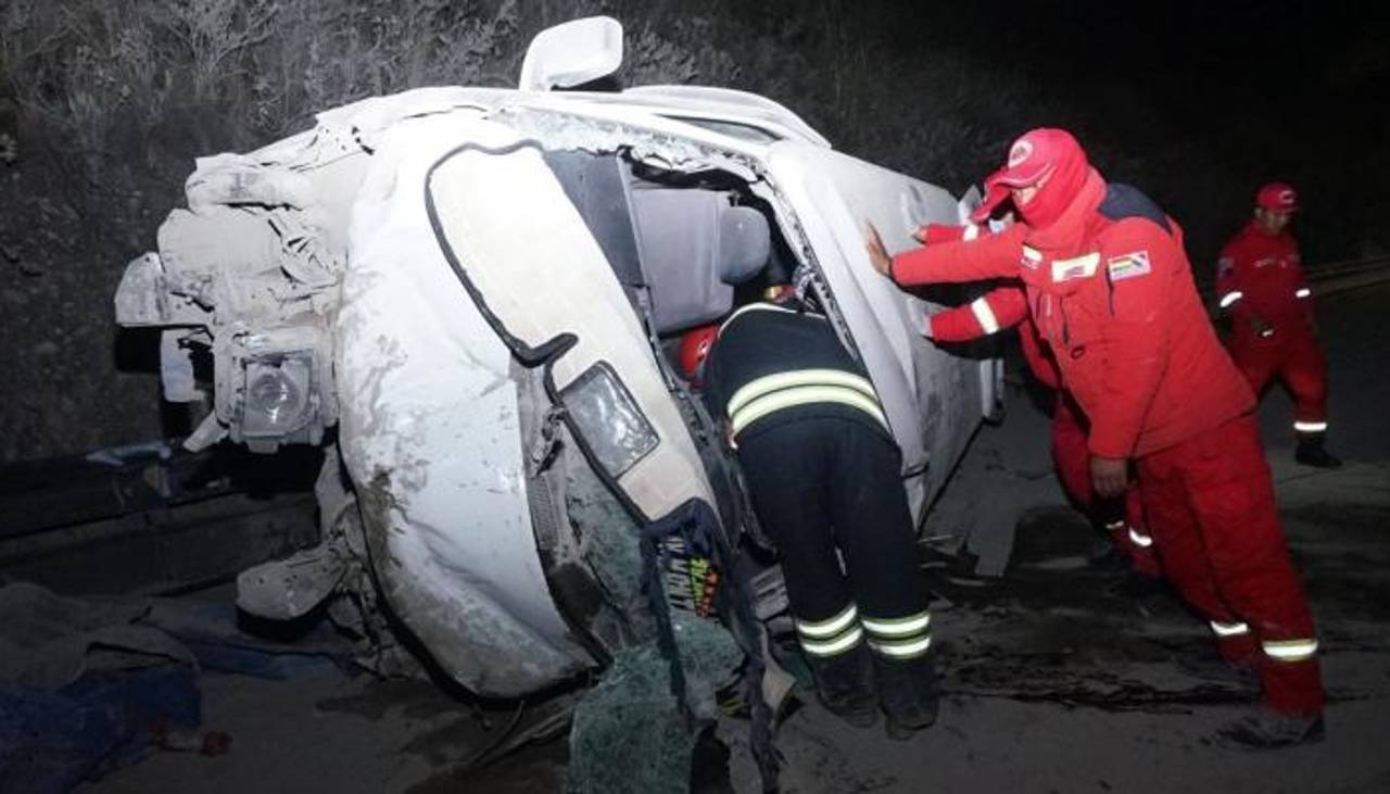 Otorgan detención domiciliaria al chofer que provocó accidente con muertos y heridos en la autopista La Paz–El Alto