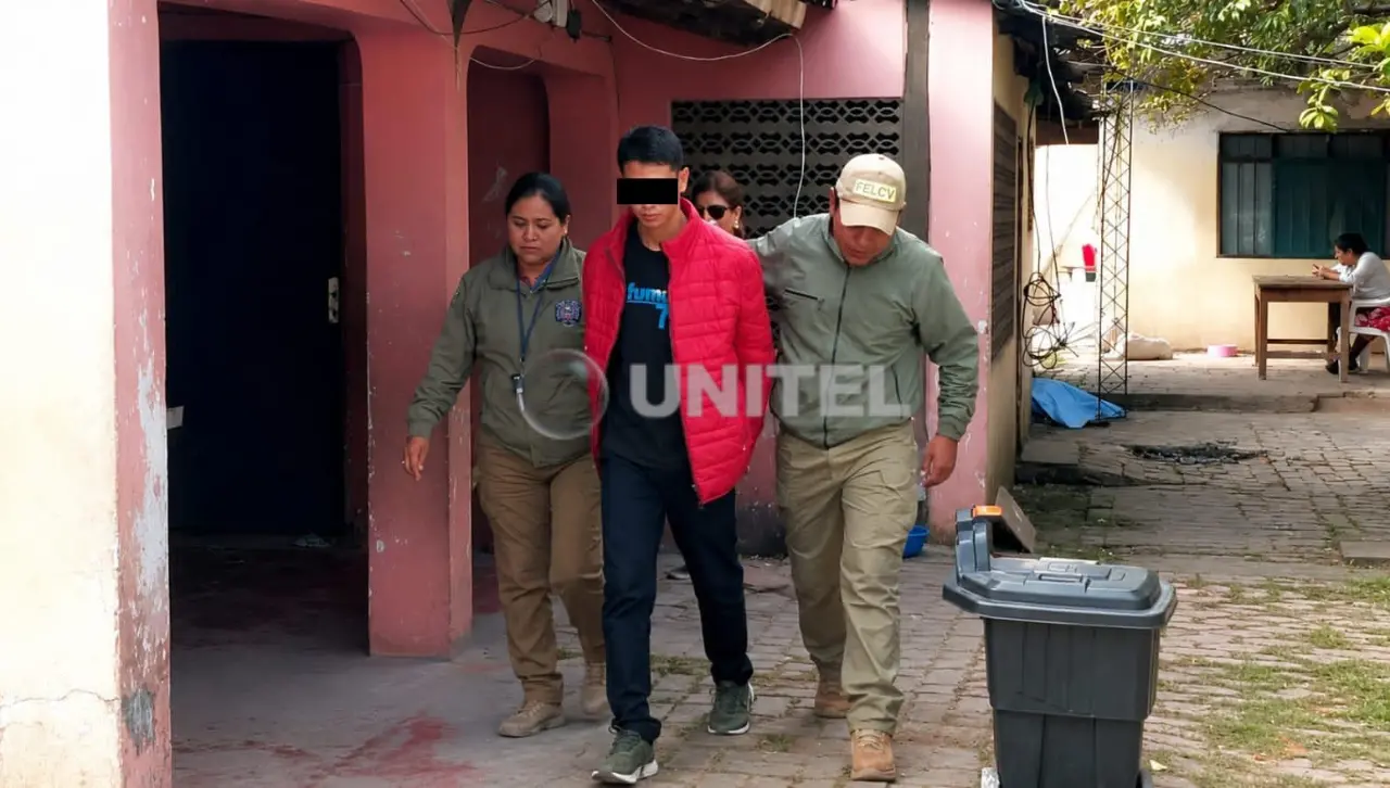Matan a una mujer con arma blanca; su pareja fue aprehendida y confesó el crimen