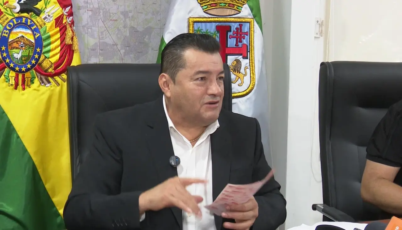 El alcalde Jhonny Fernández dice que ganó $us 262.000 en la lotería americana