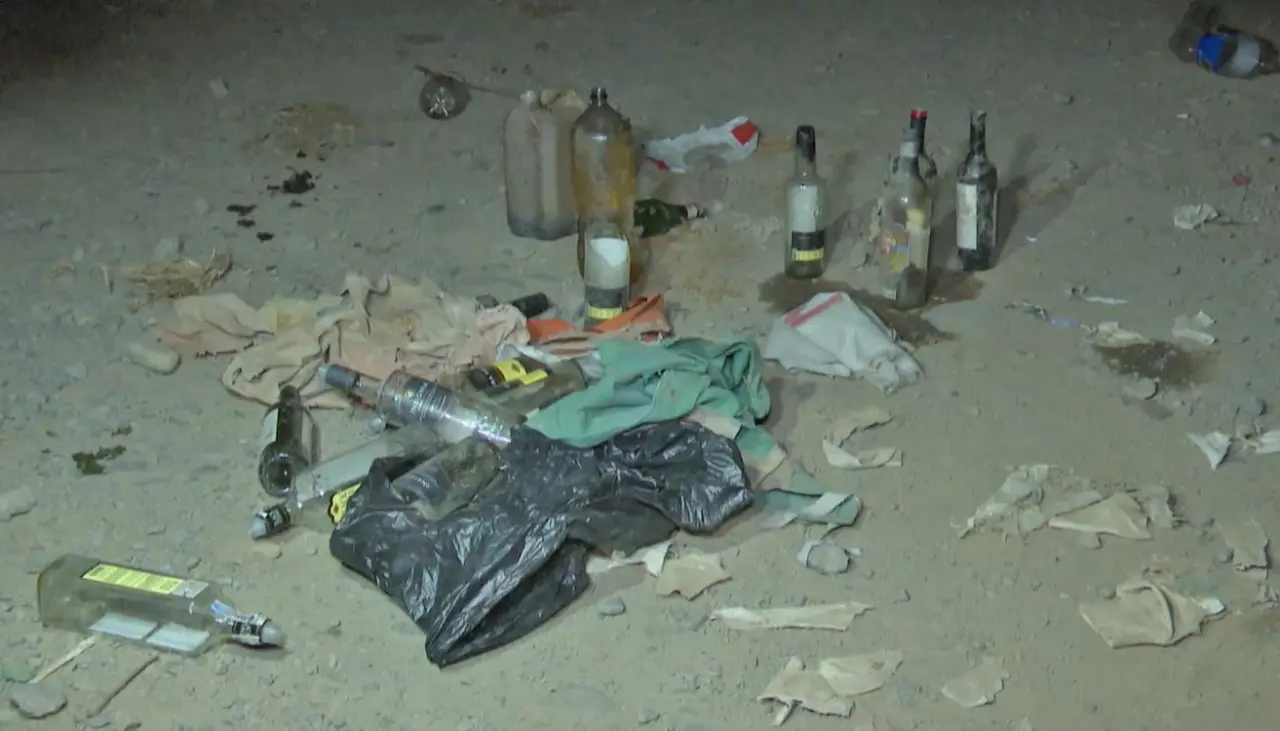 Grupo intentó bloquear en Montecado y fueron gasificados por la Policía, que halló bombas artesanales