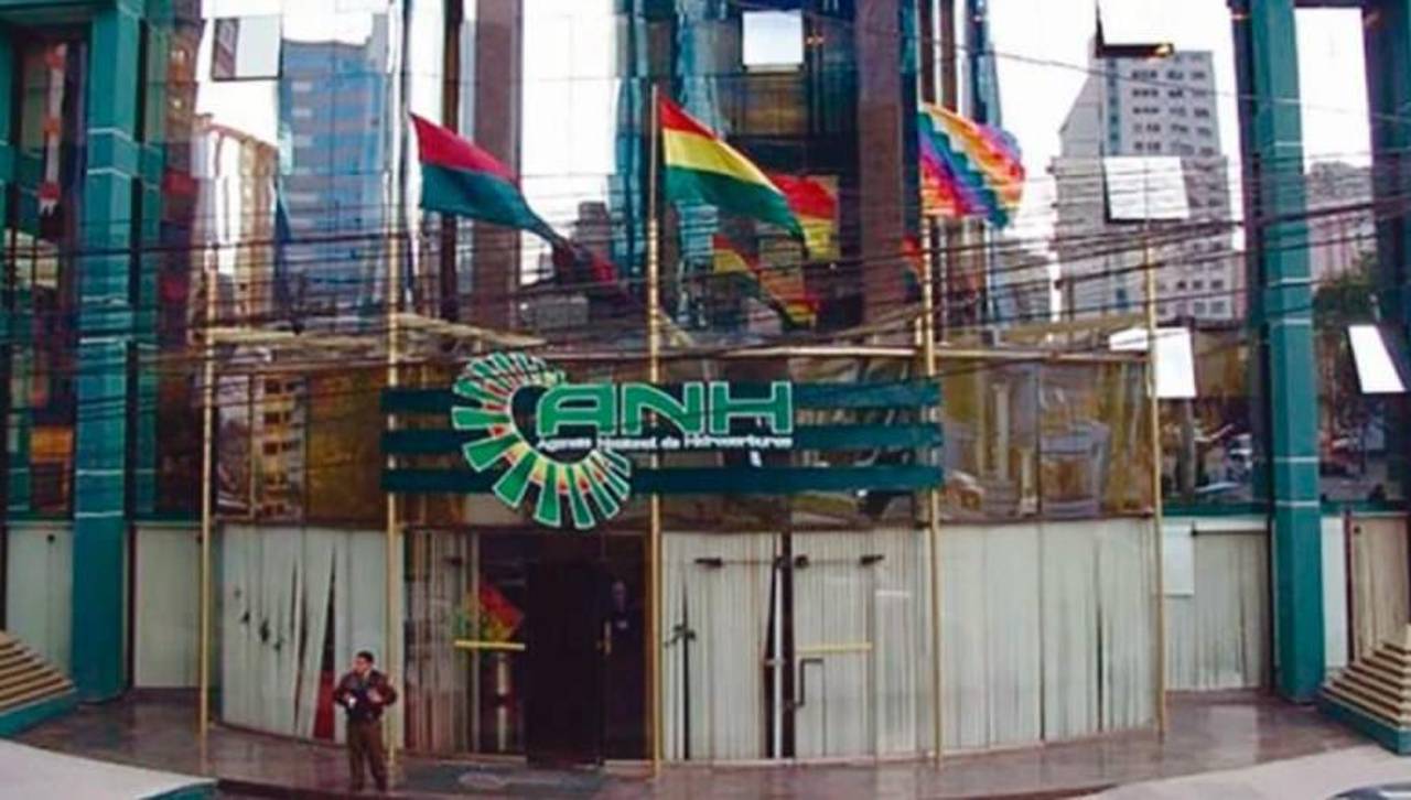 Gobierno confirma que la ANH también será intervenida ante el escenario de desabastecimiento