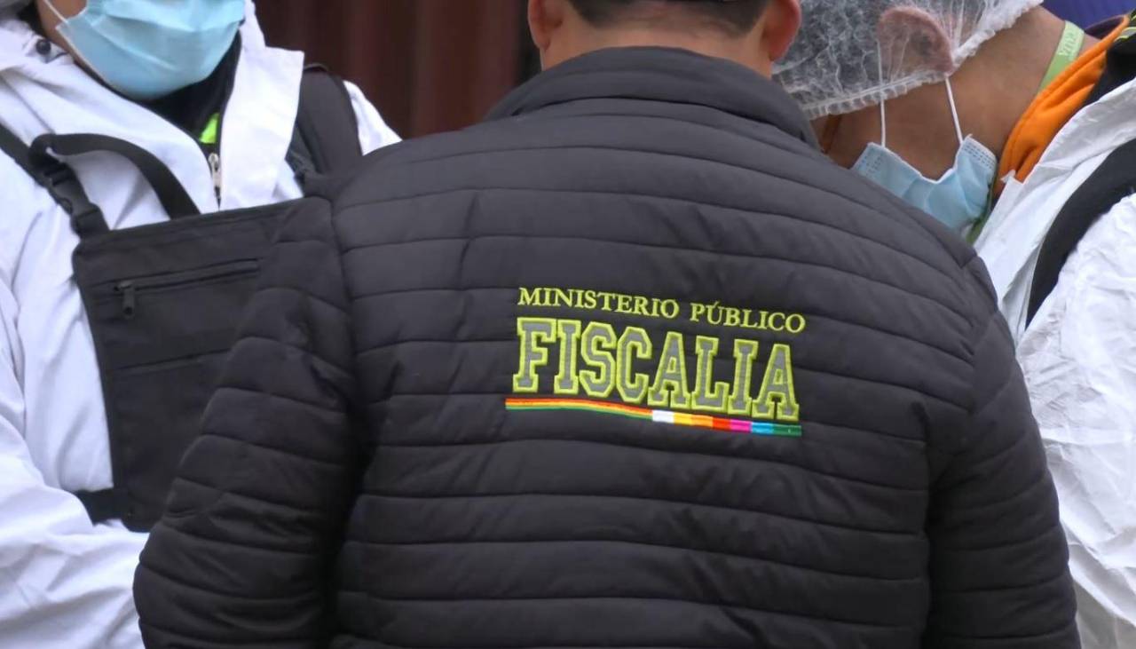 Mujer muere por una descarga eléctrica mientras trabajaba como albañil en El Alto 