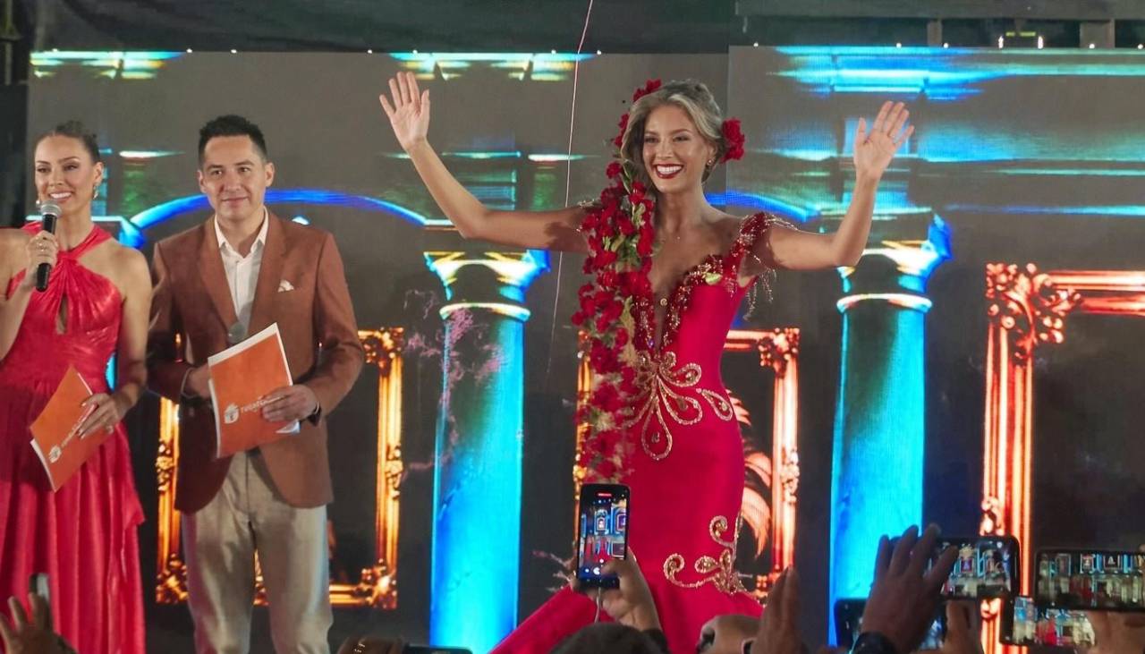 ¡Oficial! Ana Fabia Cassis es la reina del Carnaval Cruceño 2027