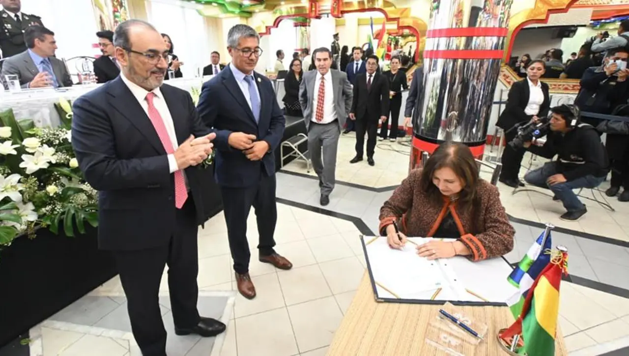 Estos son los acuerdos entre CAF e instituciones nacionales anunciados este jueves