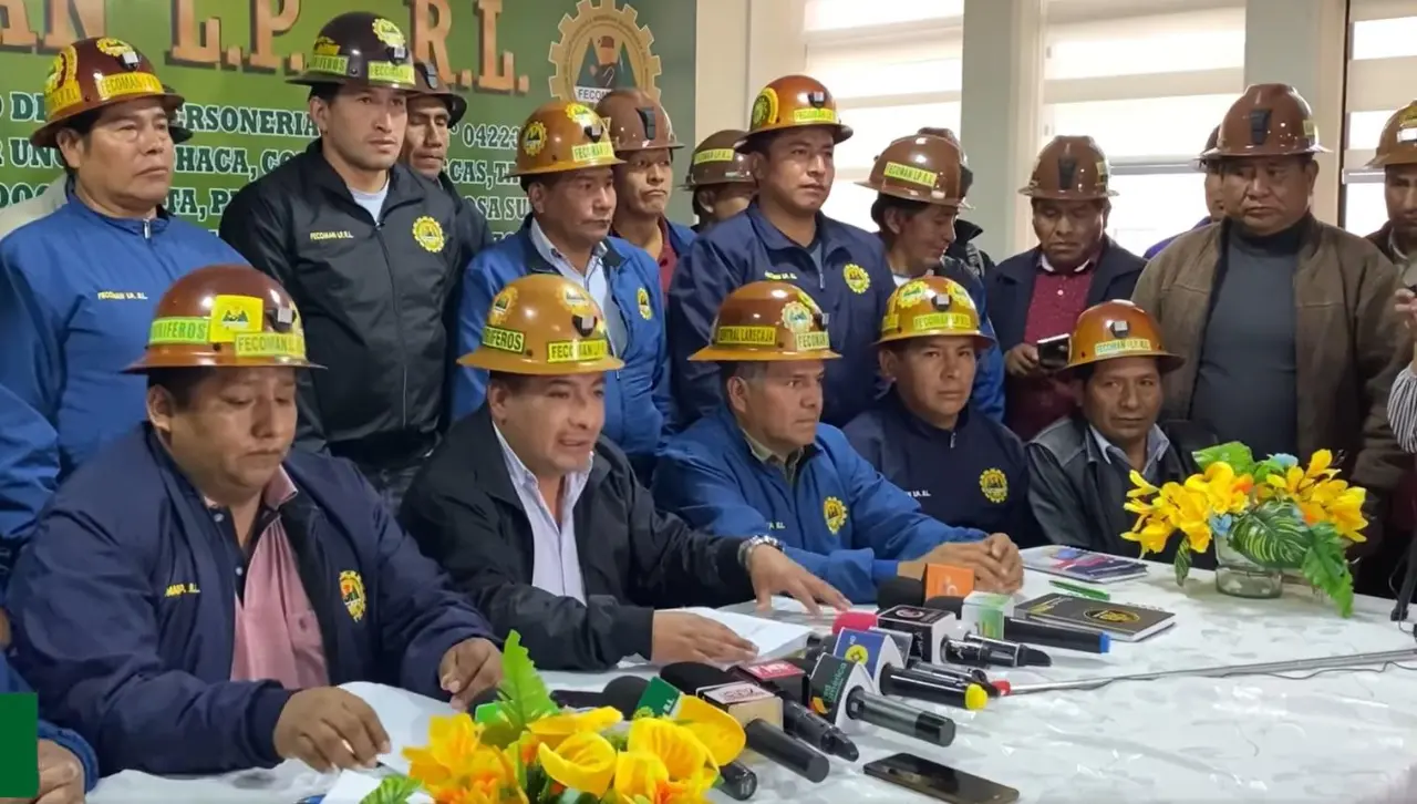 Mineros denuncian que hay más de 200 cooperativas afectadas por falta de diésel y amenazan con salir a las calles