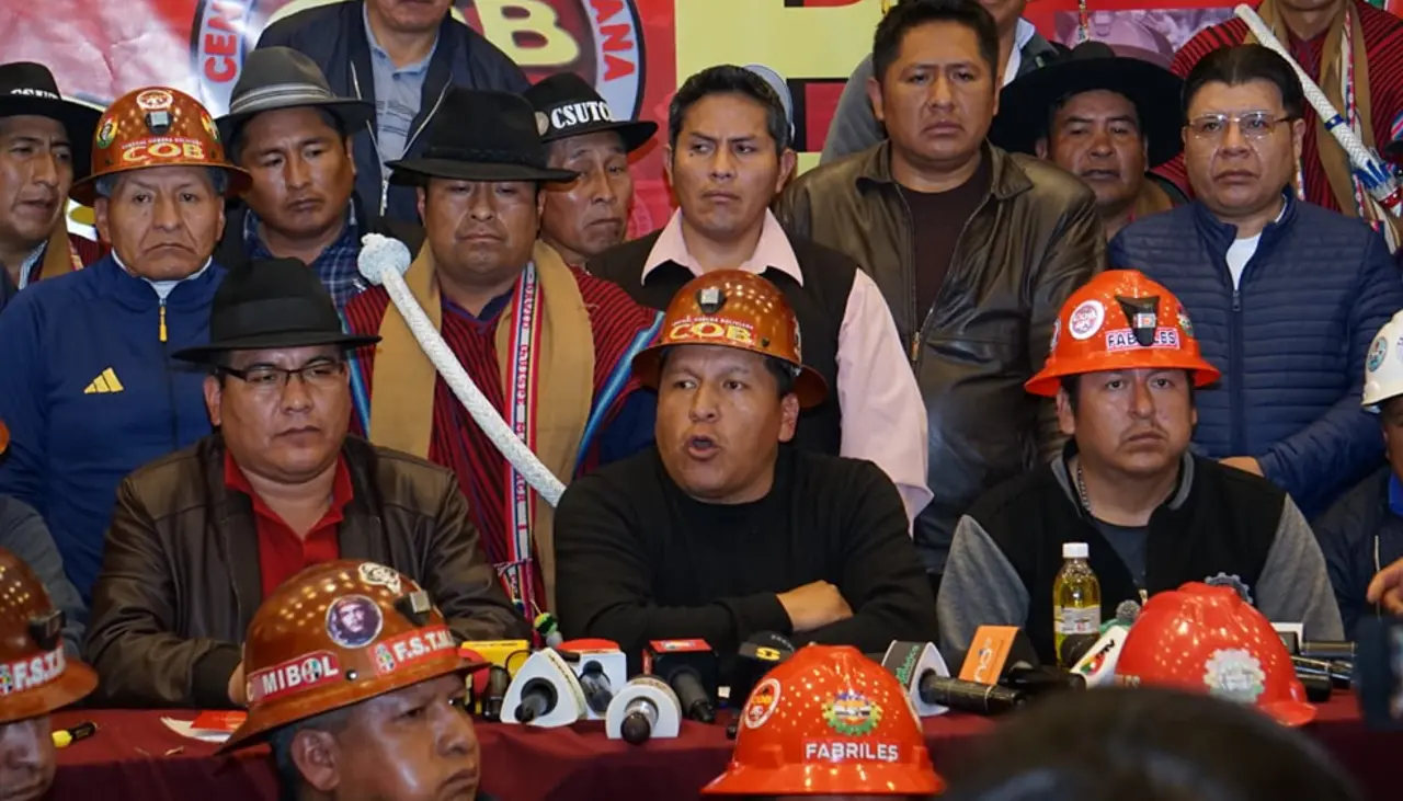 COB convoca a marcha exigiendo abrogación del decreto que elimina la subvención a los combustibles