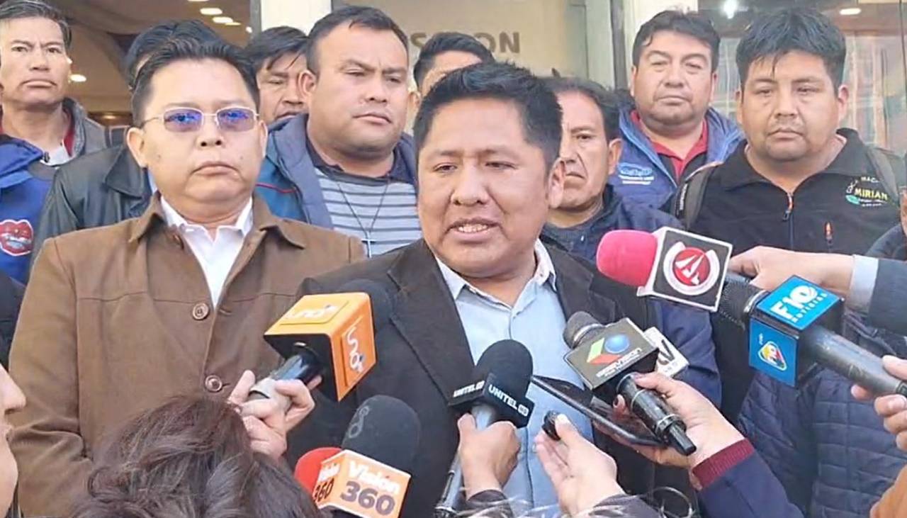 Diésel: Transporte libre advierte que si la propuesta del Gobierno no convence, se activarán medidas de presión
