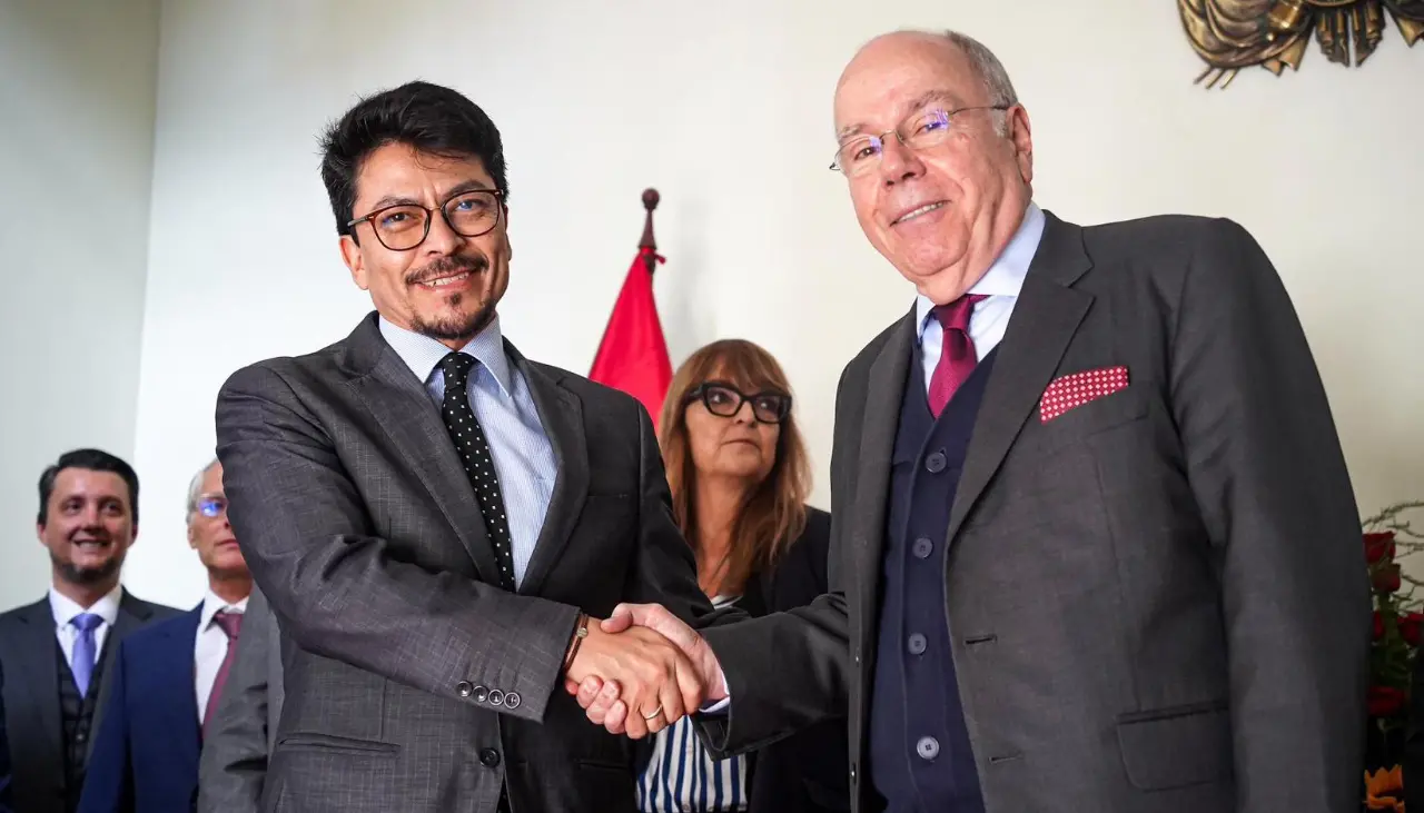 Reuniones trimestrales y el impulso de una agenda de cooperación bilateral destacan en la visita del canciller de Brasil