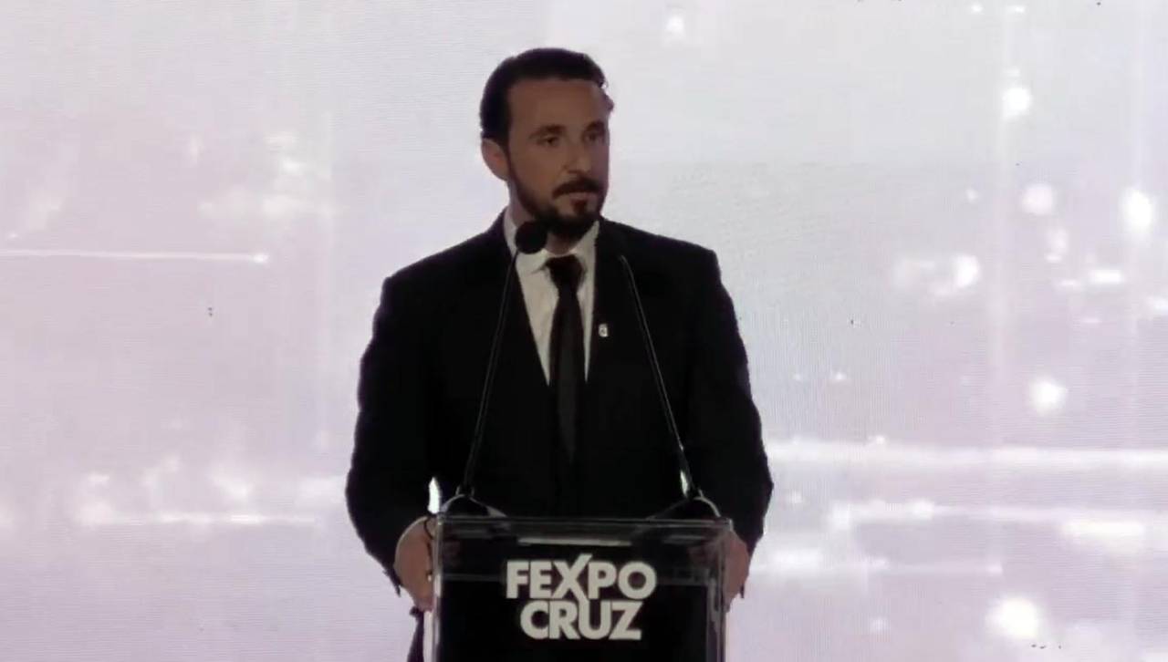Velasco pide en Expocruz respaldo y unidad para las decisiones que se vienen