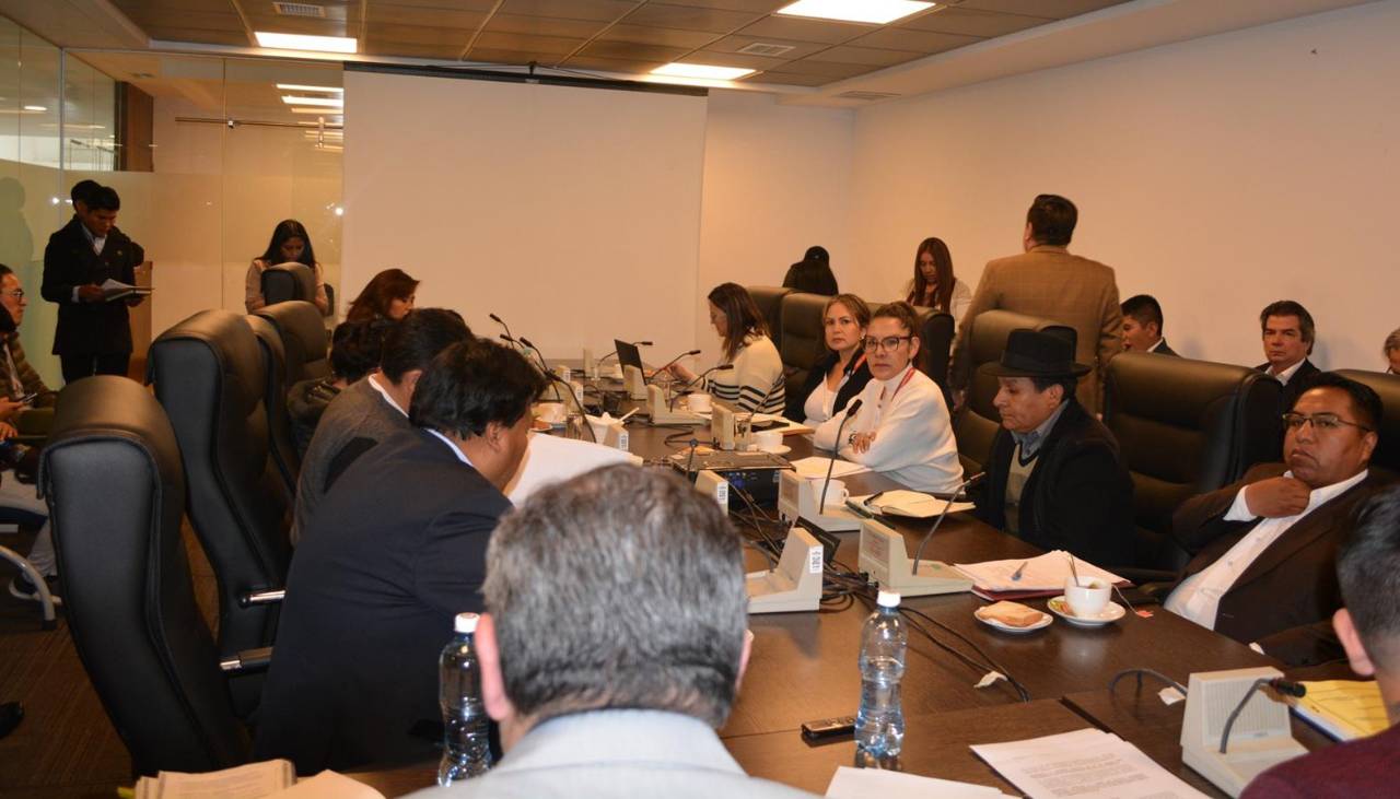 Comisión de Diputados aplaza tratamiento de crédito destinado a la generación de empleo